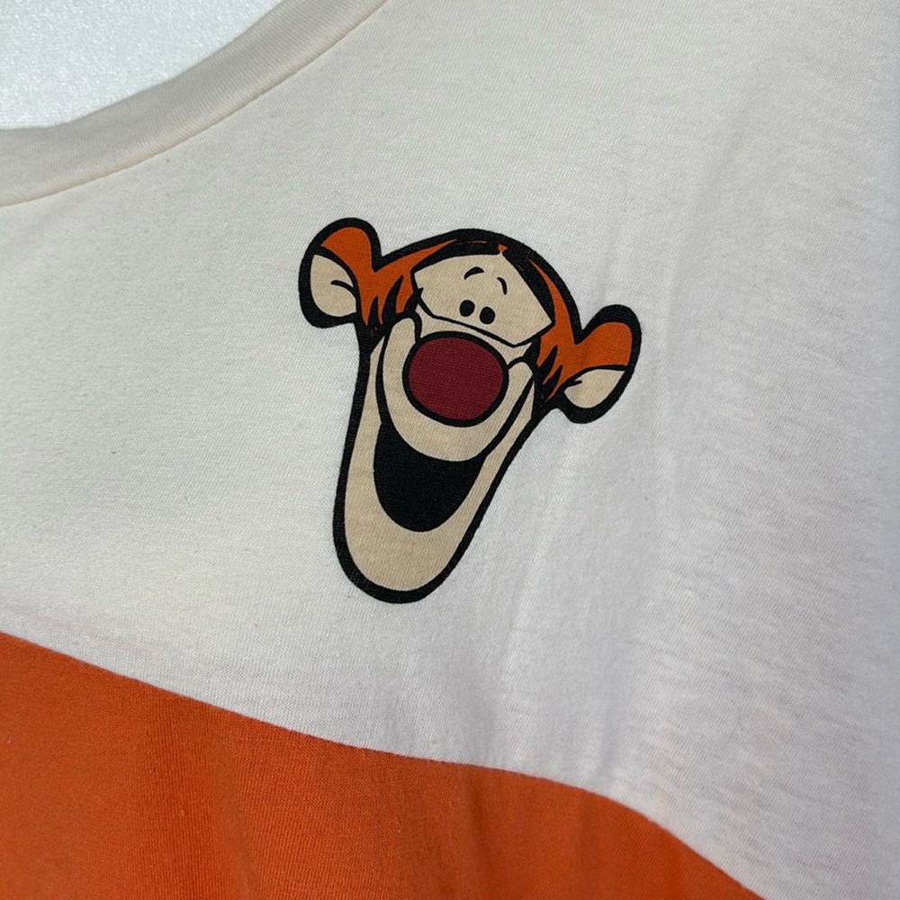 Disney Tigger Classic Fit Varsity Long Sleeve Top Cream/Orange 1X - Picture 5 of 9